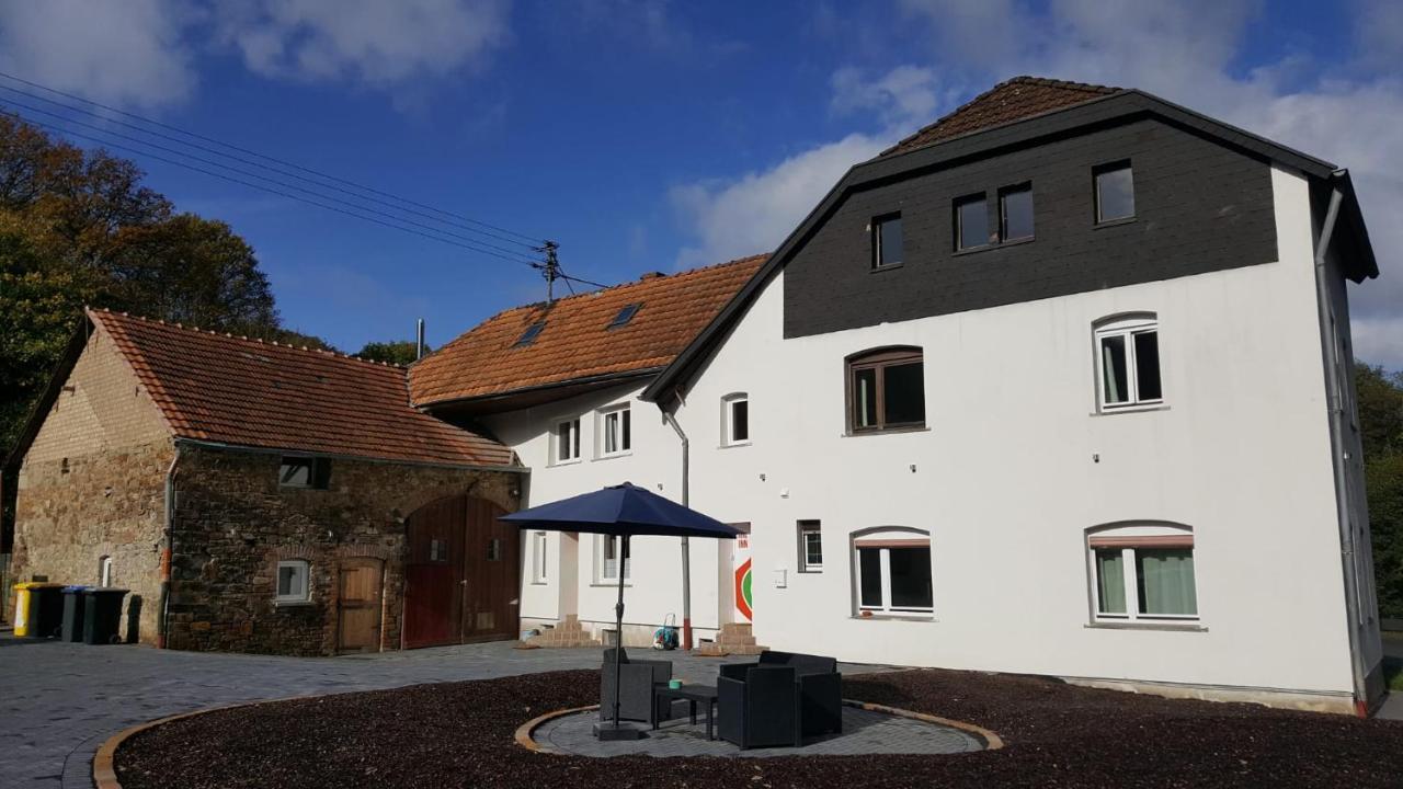 The Ring Inn Adenau Exteriör bild